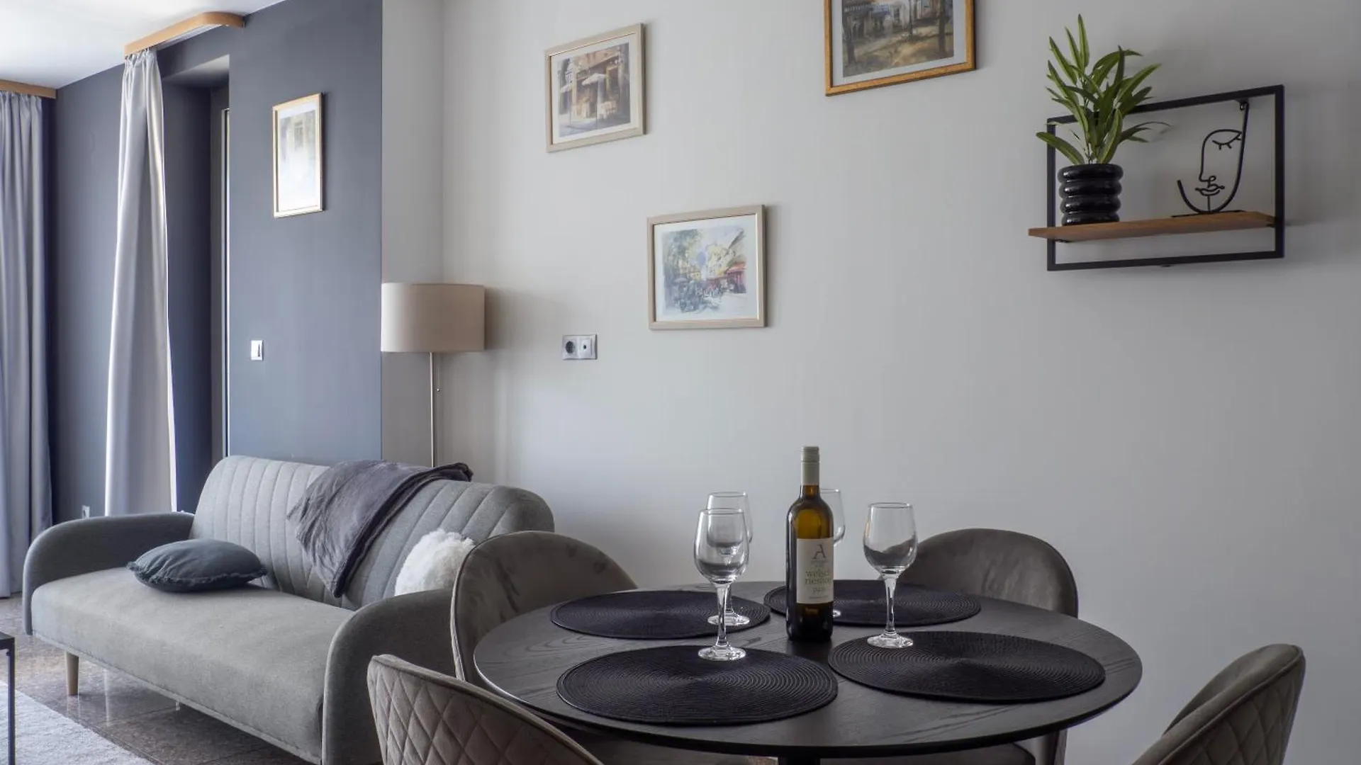 Vertigo2 Huge Apartment 2 Bedrooms Balcony Parking Sofia