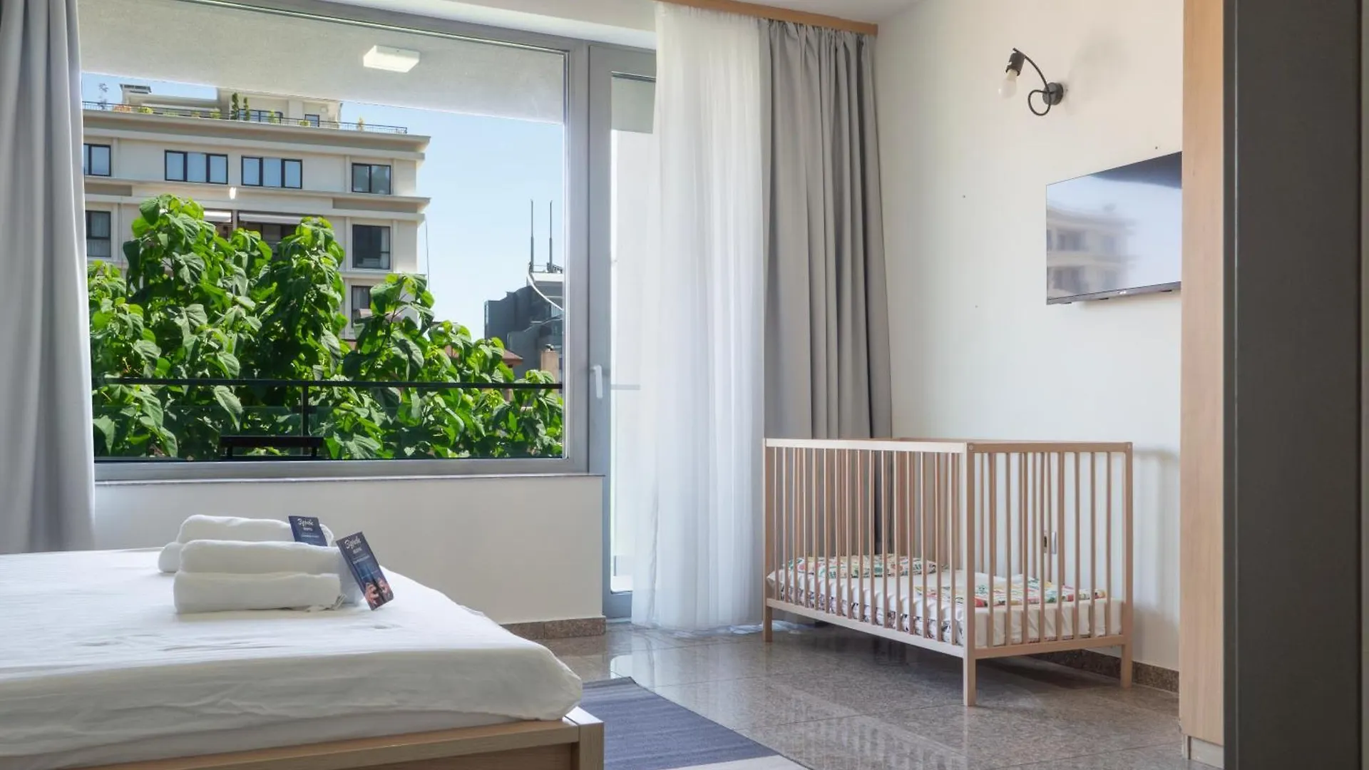 Vertigo2 Huge Apartment 2 Bedrooms Balcony Parking Sofia Bulgaria